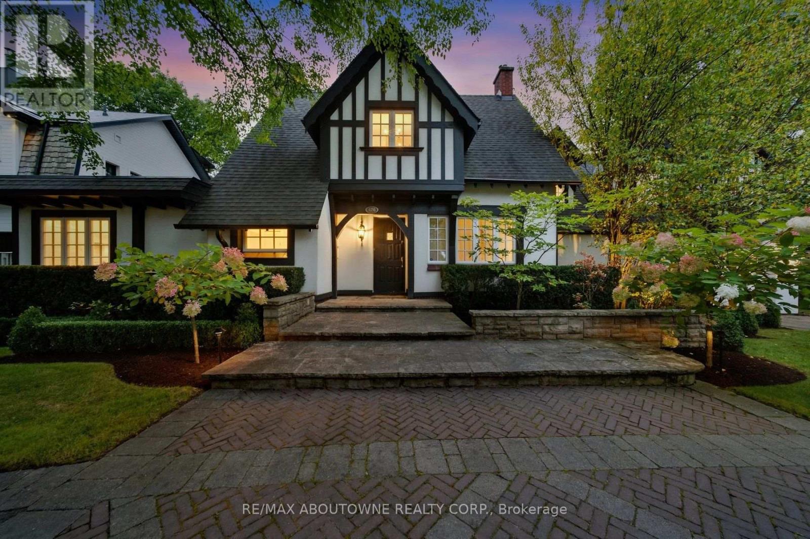 426 Trafalgar Road Property Photo 1