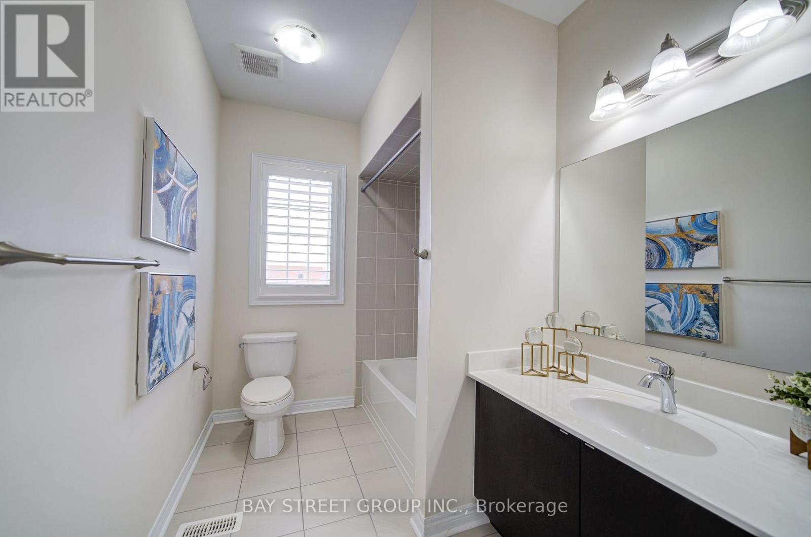 382 Begonia Gardens Property Photo 22