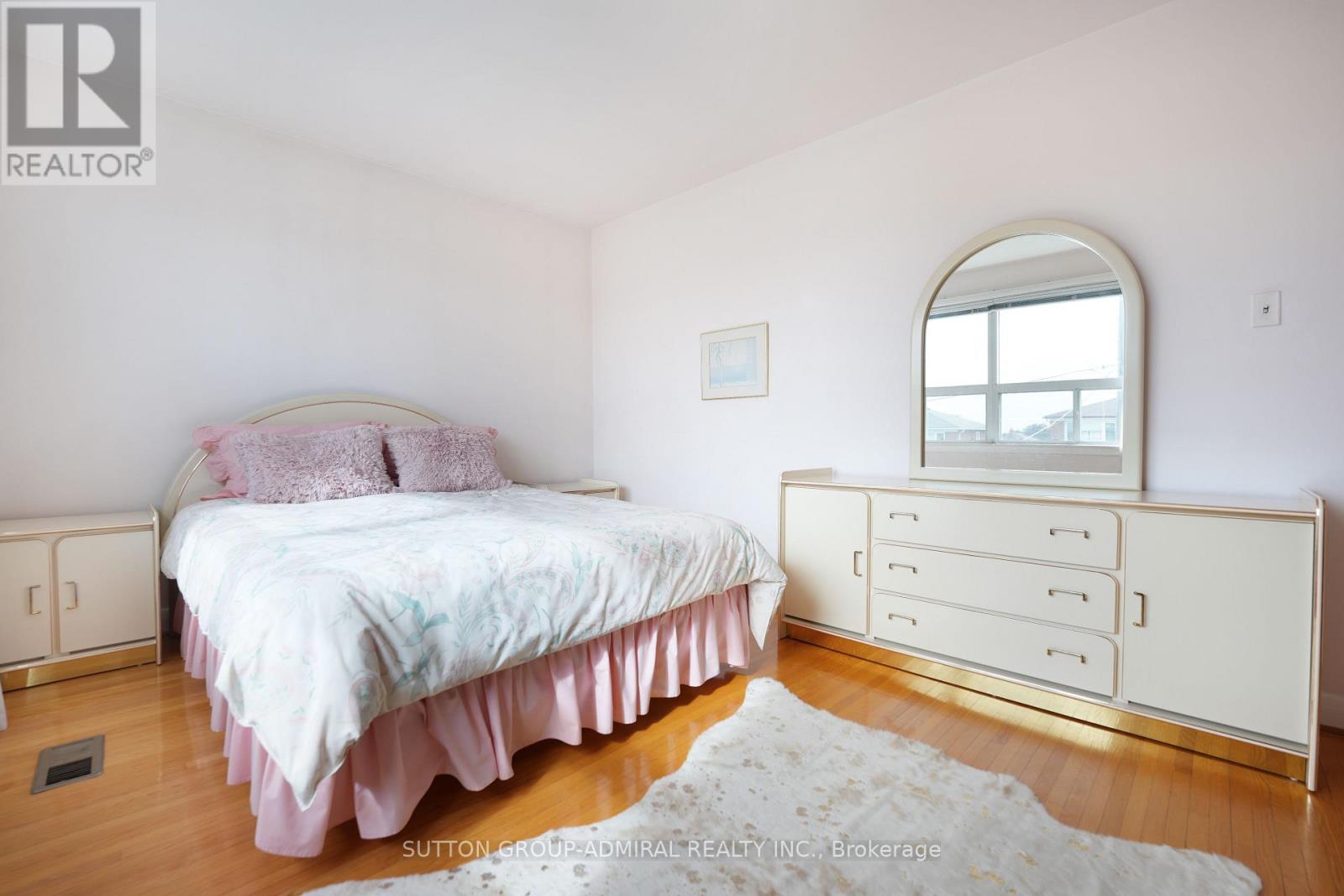 14 Thurrock Road Property Photo 14