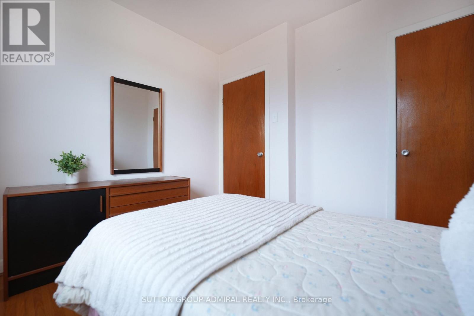 14 Thurrock Road Property Photo 16