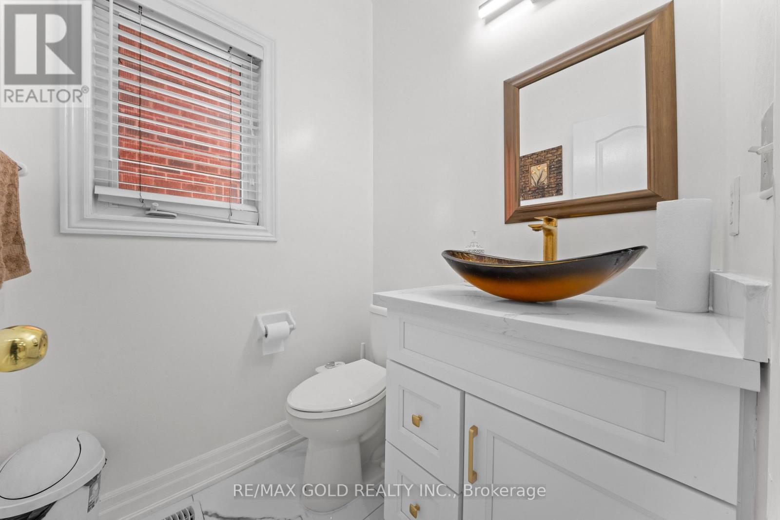 19 Attview Crescent Property Photo 6