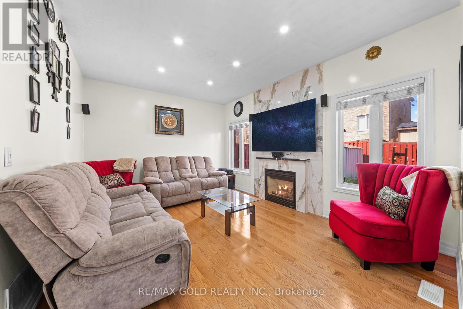 19 Attview Crescent Property Photo 10