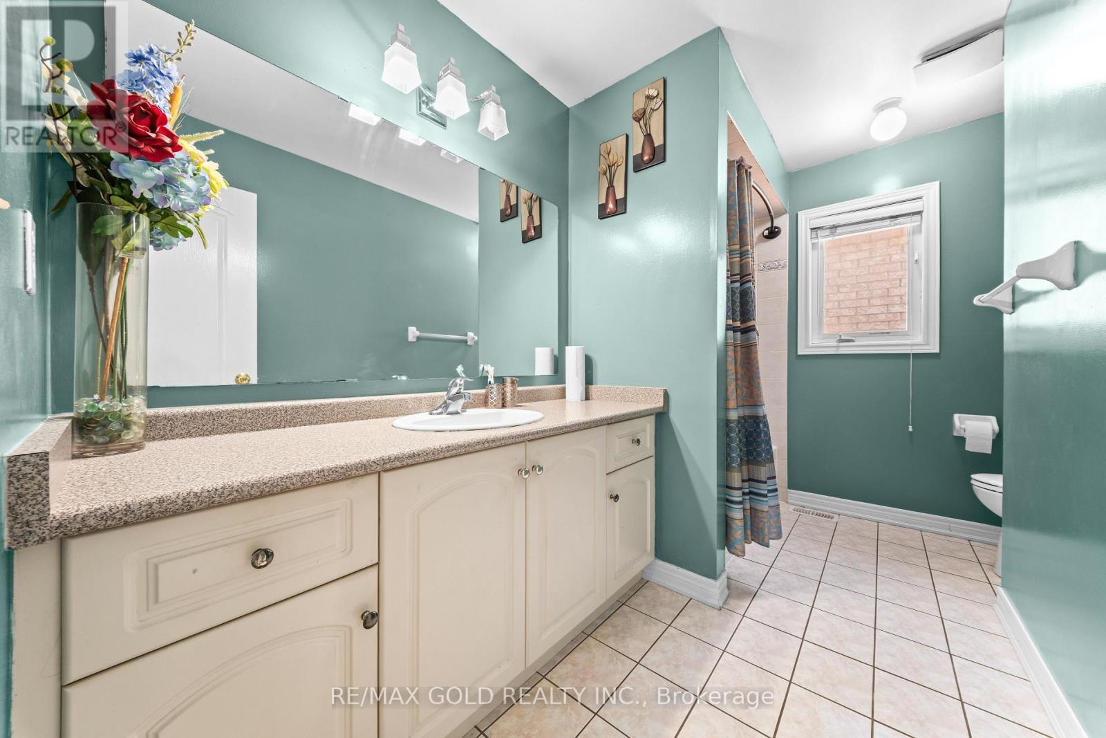 19 Attview Crescent Property Photo 19