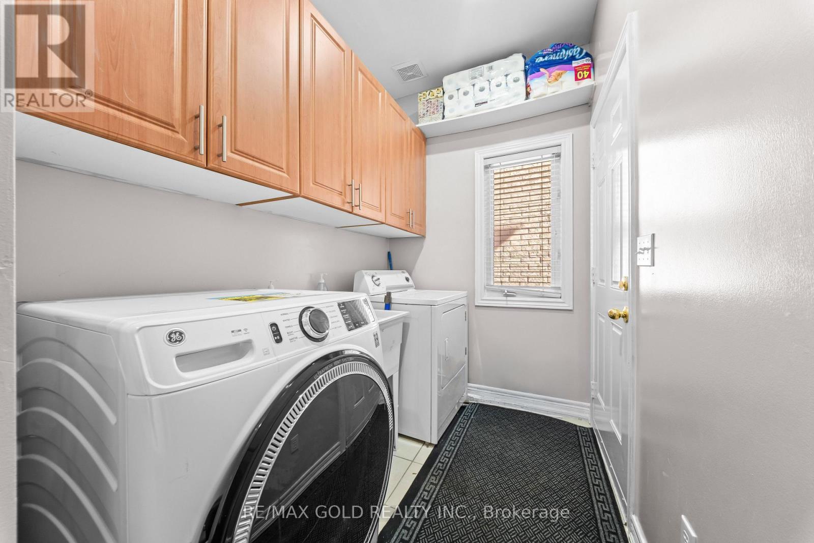 19 Attview Crescent Property Photo 20