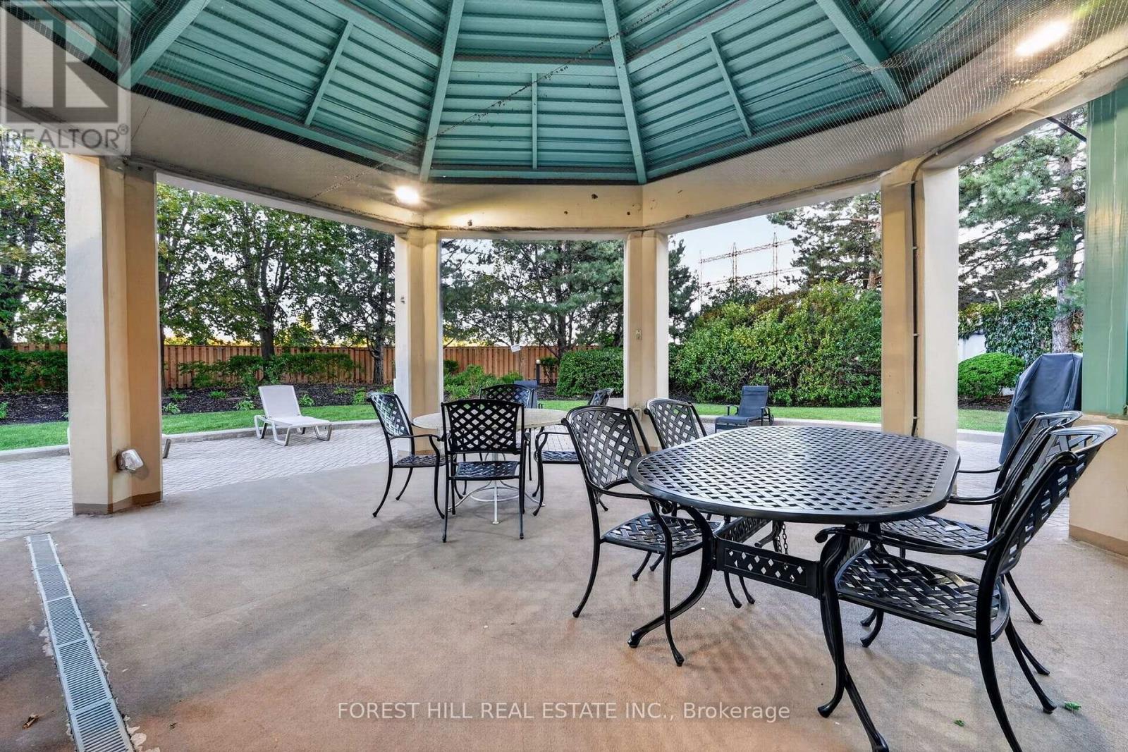 1407 - 101 Subway Crescent Property Photo 20