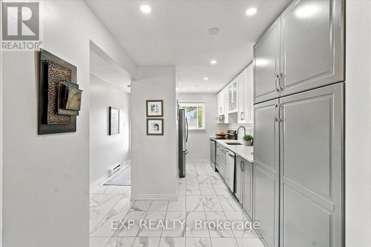 16 Havenbrook Court Property Photo 10