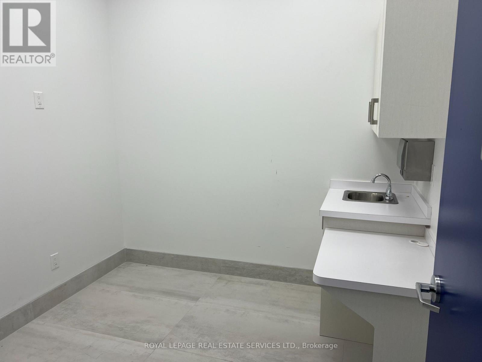 117 - 1441 Elgin Street Property Photo 12