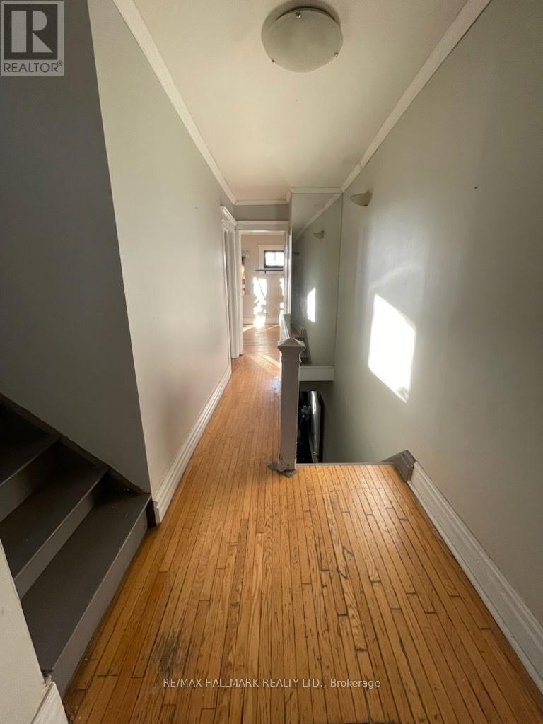837 Gladstone Avenue Property Photo 12