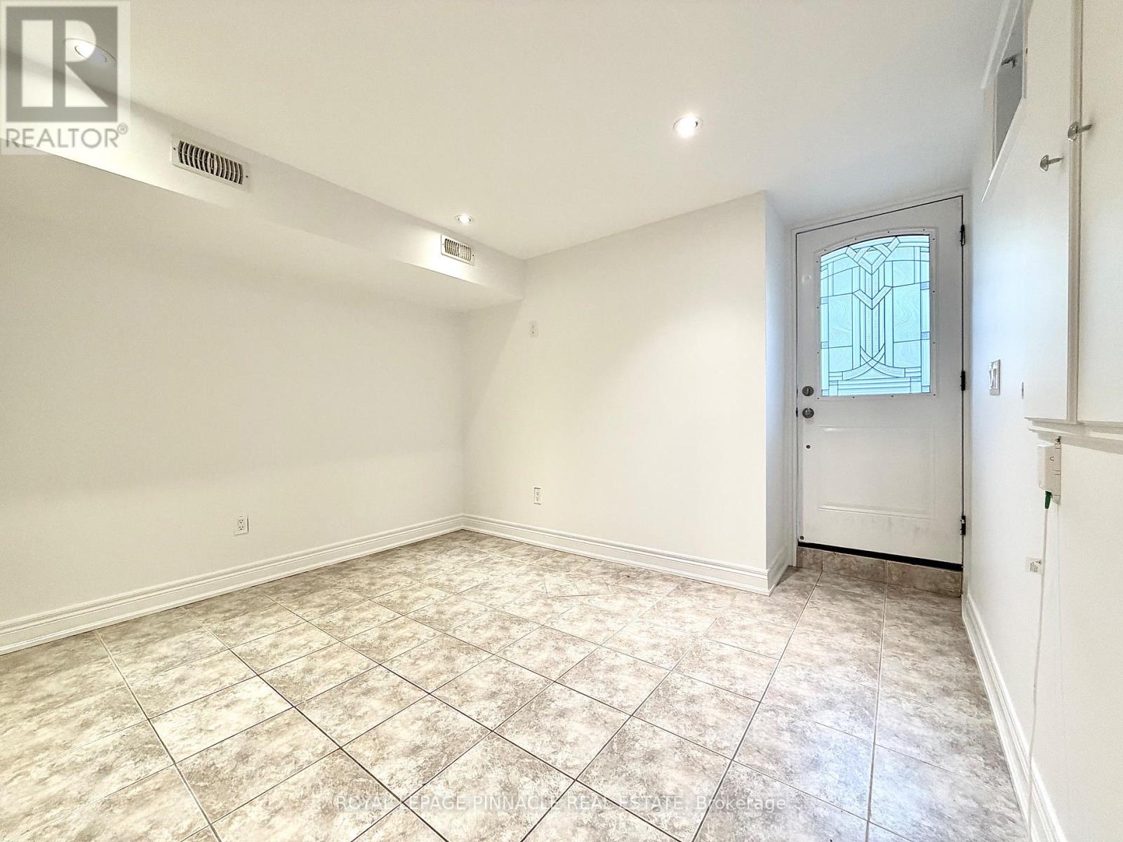 Lower - 136 Campbell Avenue Property Photo 3