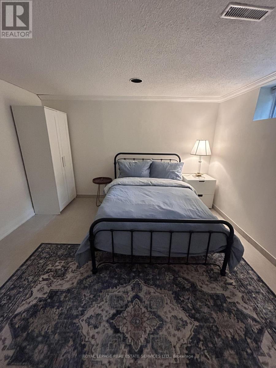 Lower - 17 Longfield Road Property Photo 5
