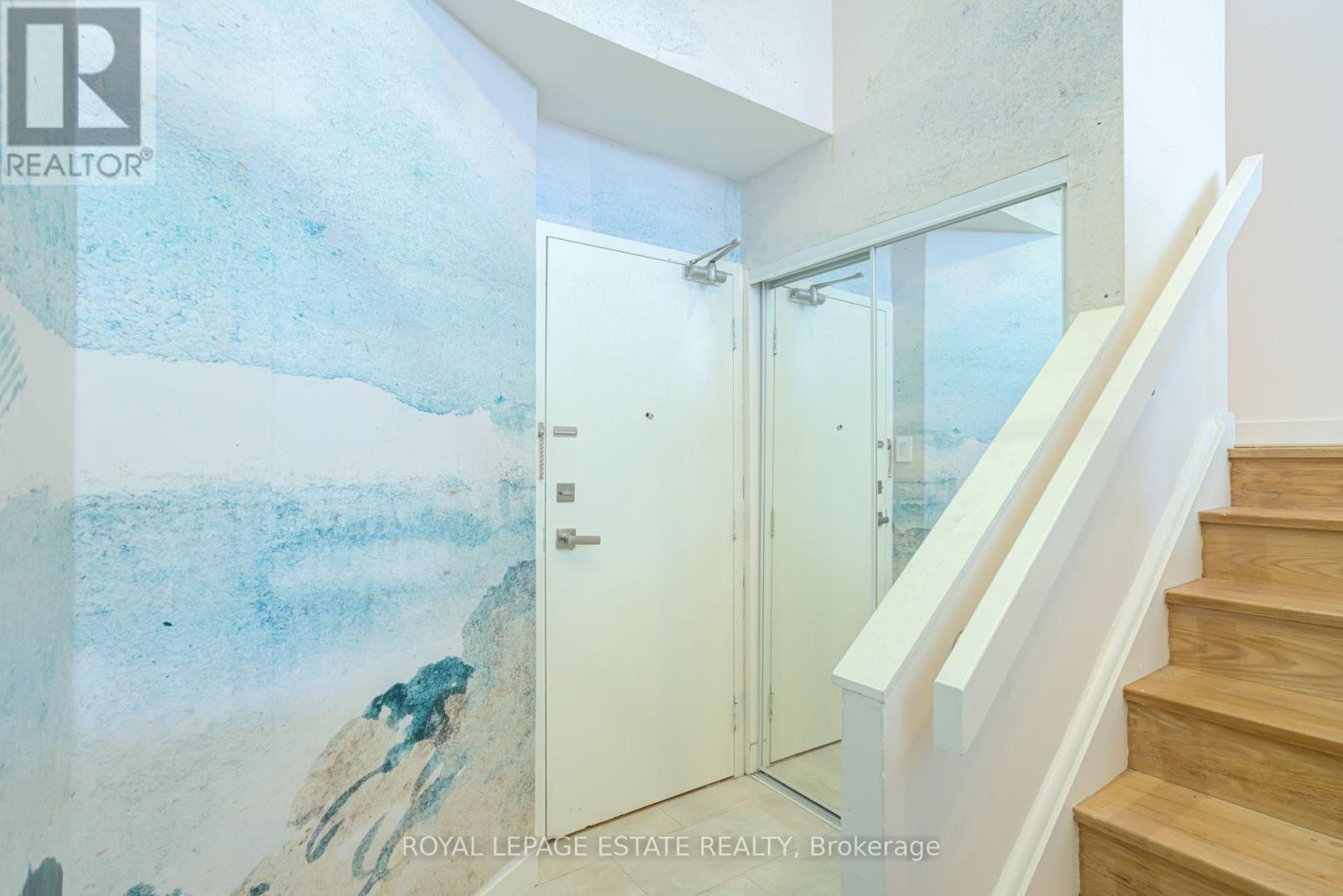 A12 - 284 MILL ROAD Property Photo 1