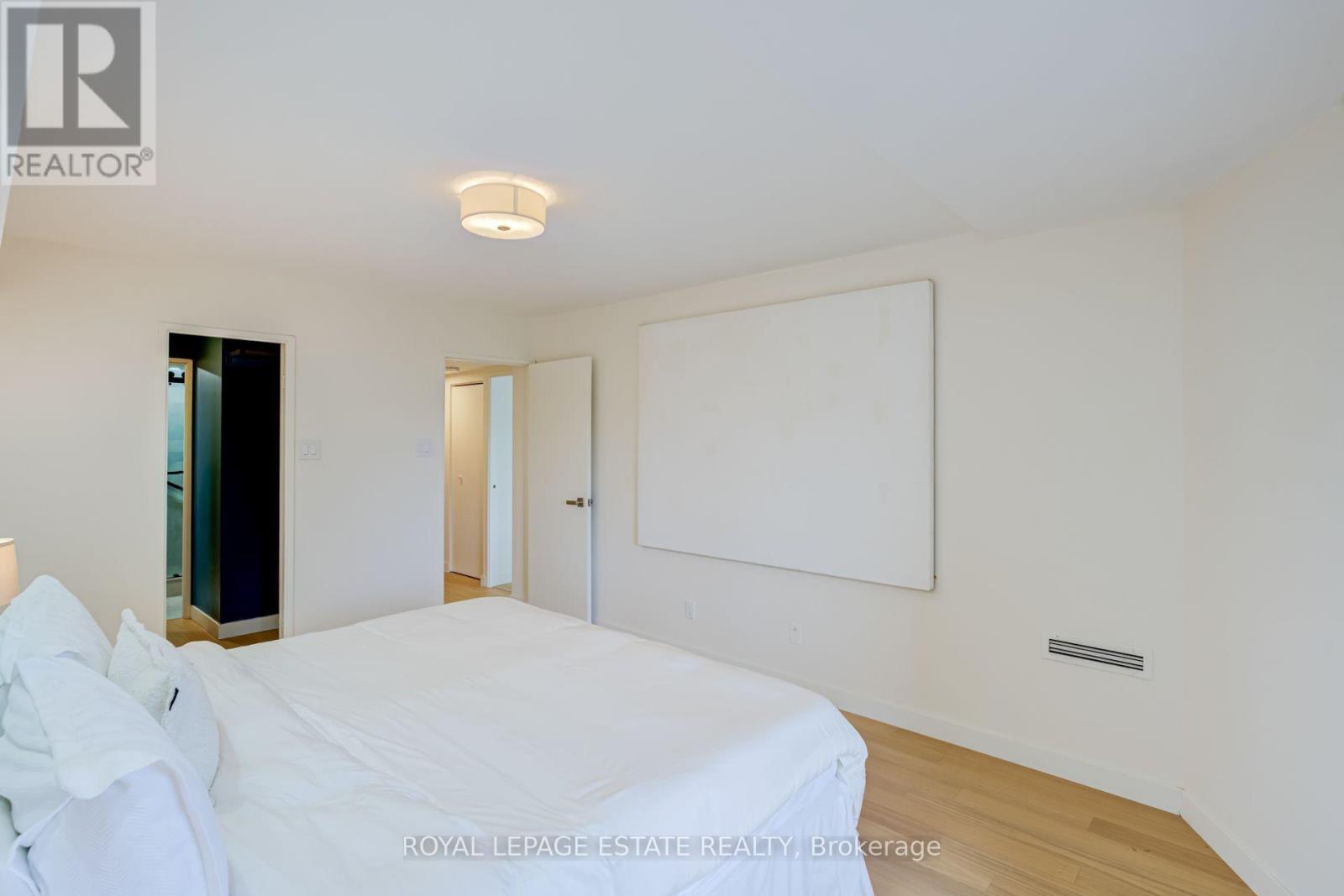 A12 - 284 Mill Road Property Photo 23