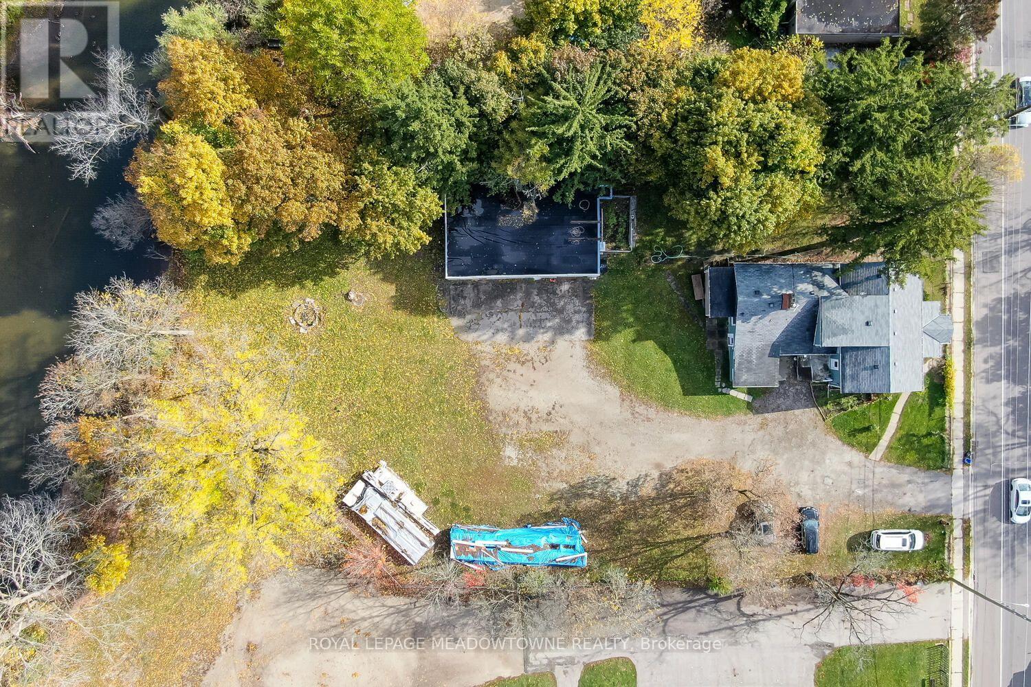 503 Guelph Street Property Photo 8