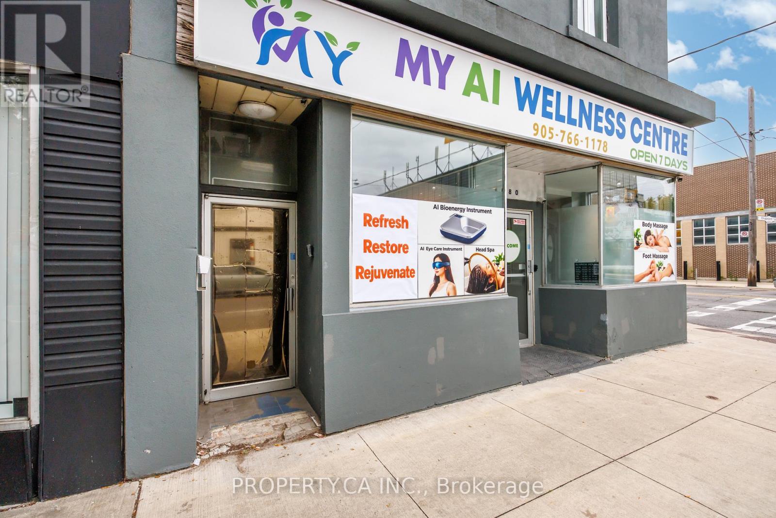 #upper - 1080 Dovercourt Road Property Photo 3