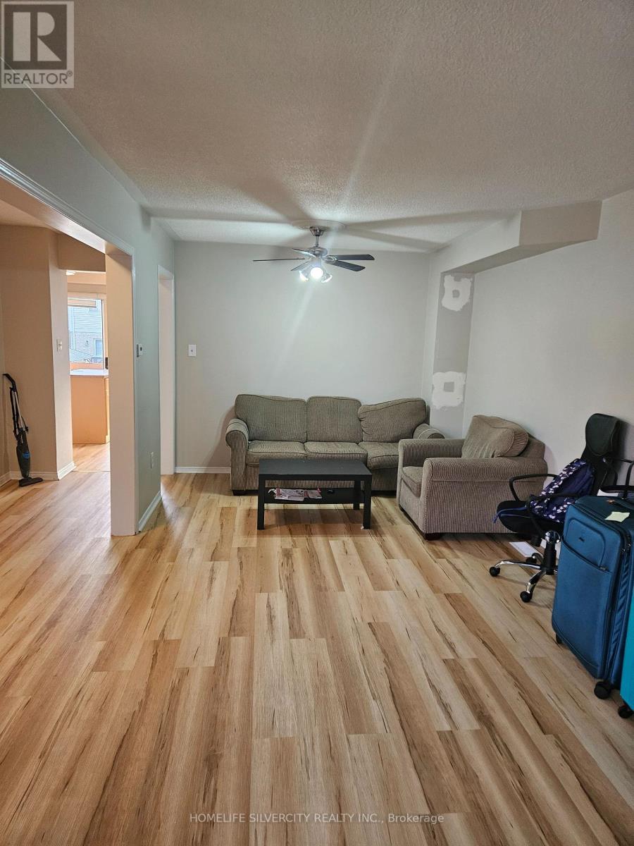 81 Beaconsfield Avenue Property Photo 2