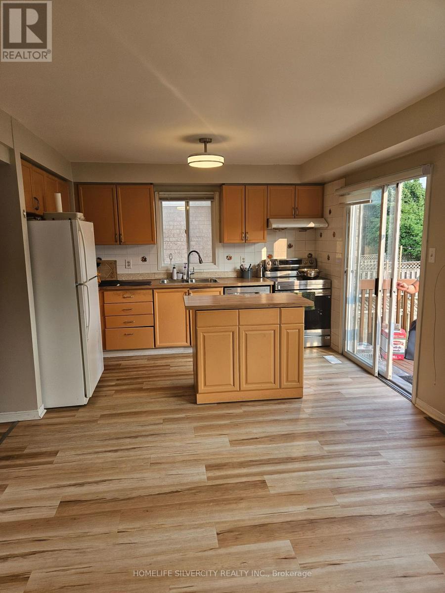 81 Beaconsfield Avenue Property Photo 3