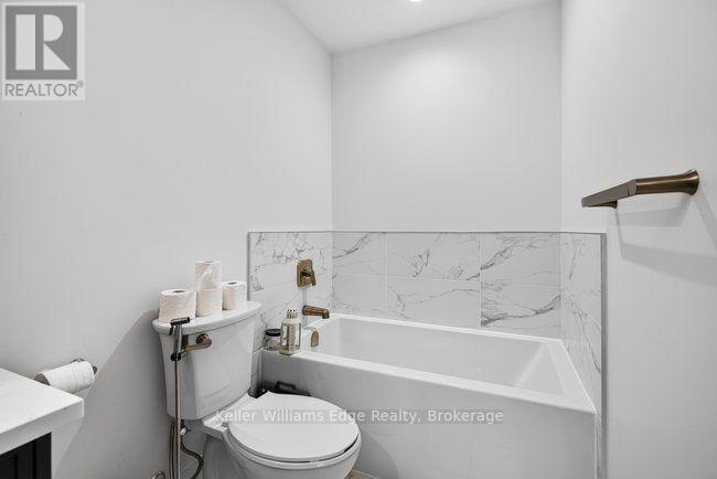 605 - 500 Brock Avenue Property Photo 25