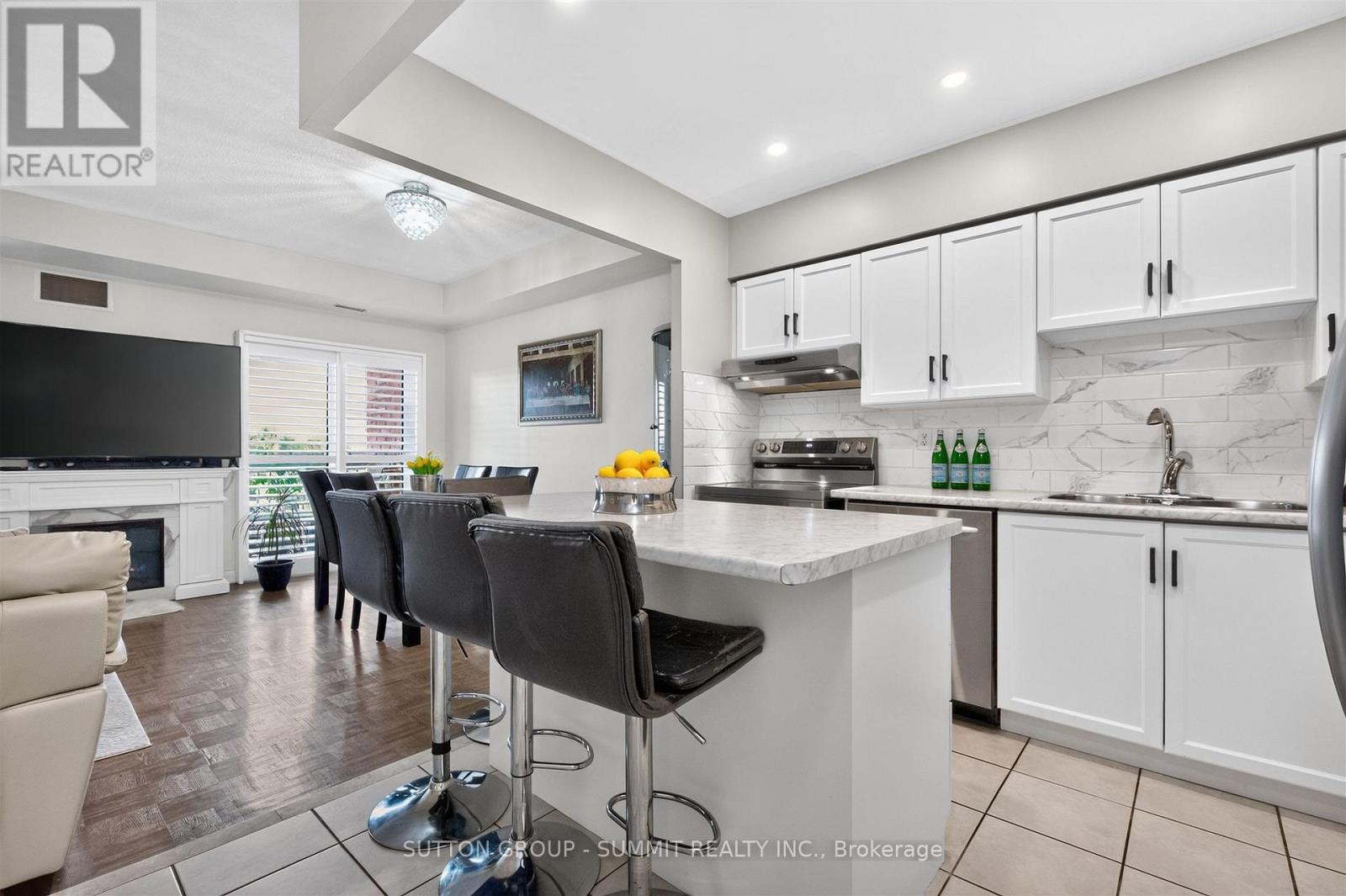 606 - 32 Tannery Street Property Photo 7