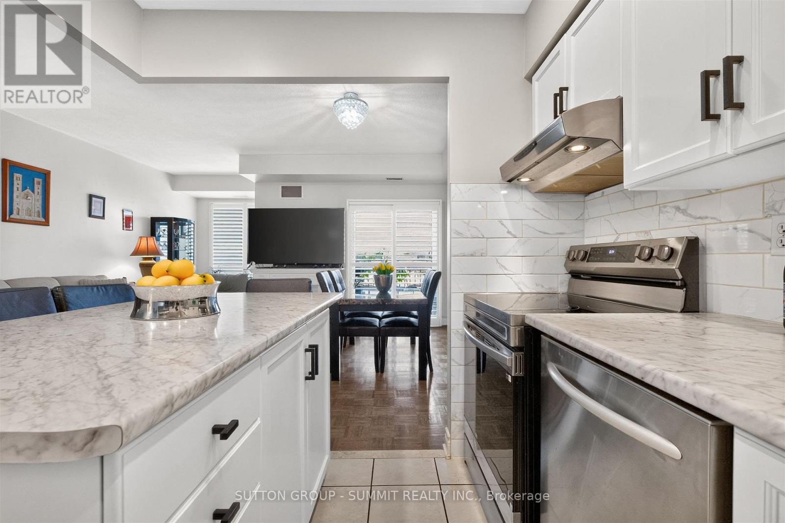 606 - 32 Tannery Street Property Photo 10