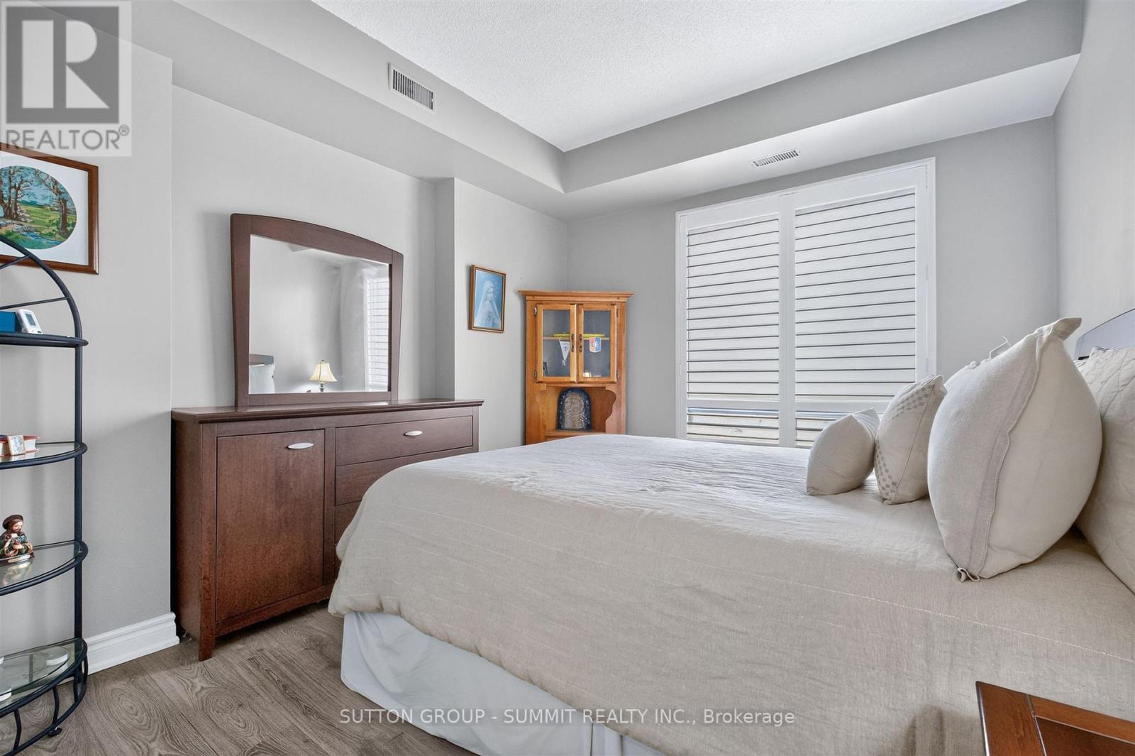 606 - 32 Tannery Street Property Photo 18
