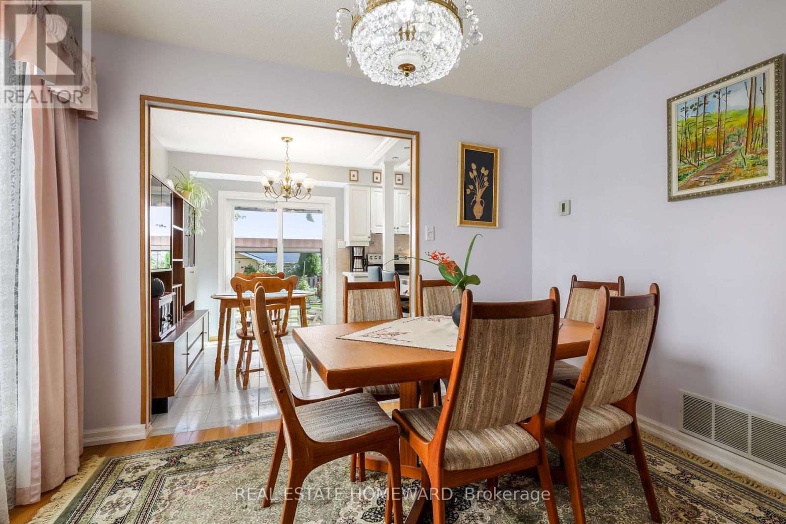 6399 Colebrook Crescent Property Photo 10