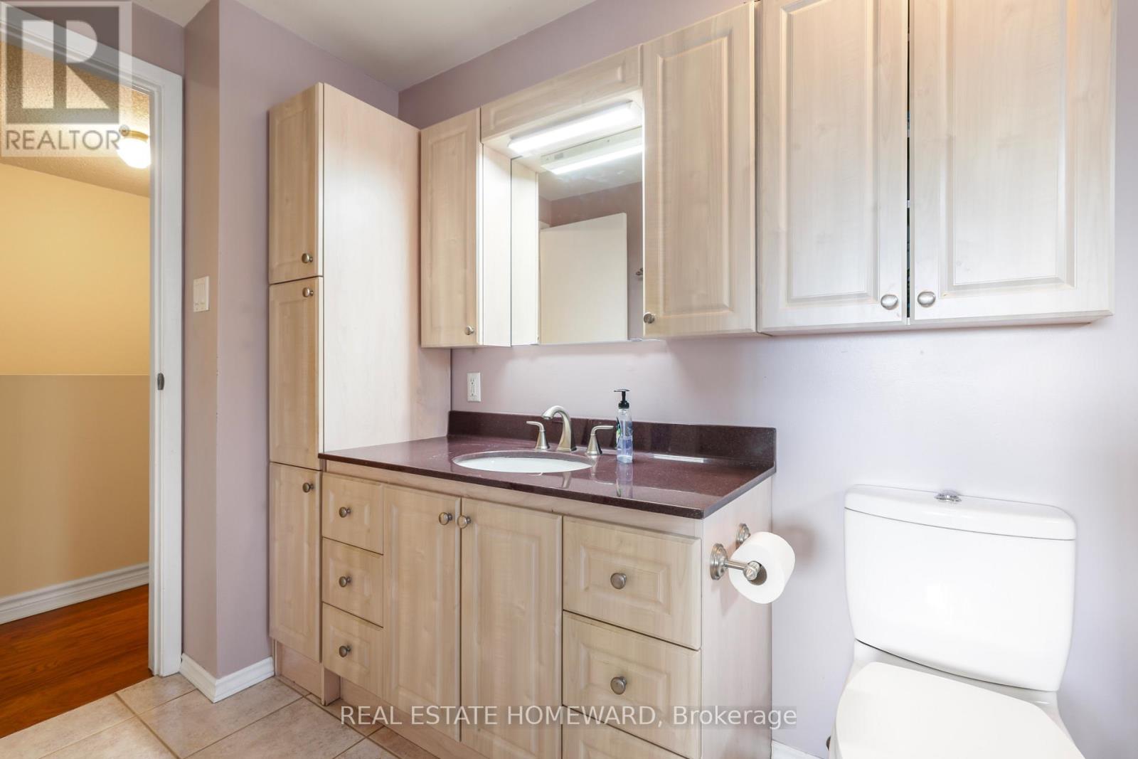 6399 Colebrook Crescent Property Photo 26
