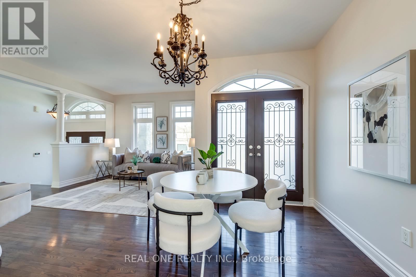 1426 Redwing Court Property Photo 8
