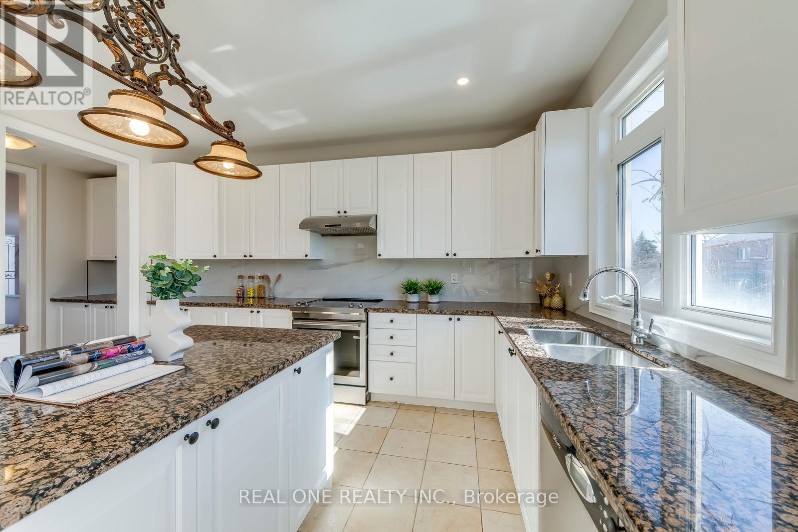 1426 Redwing Court Property Photo 19