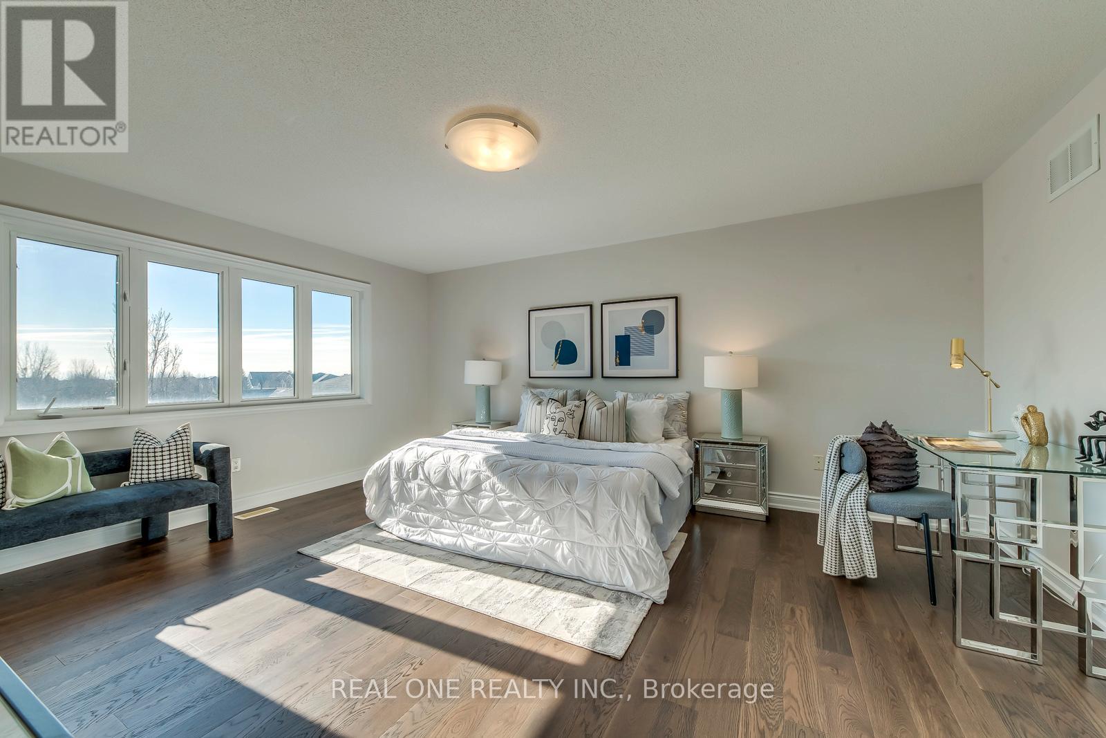 1426 Redwing Court Property Photo 29