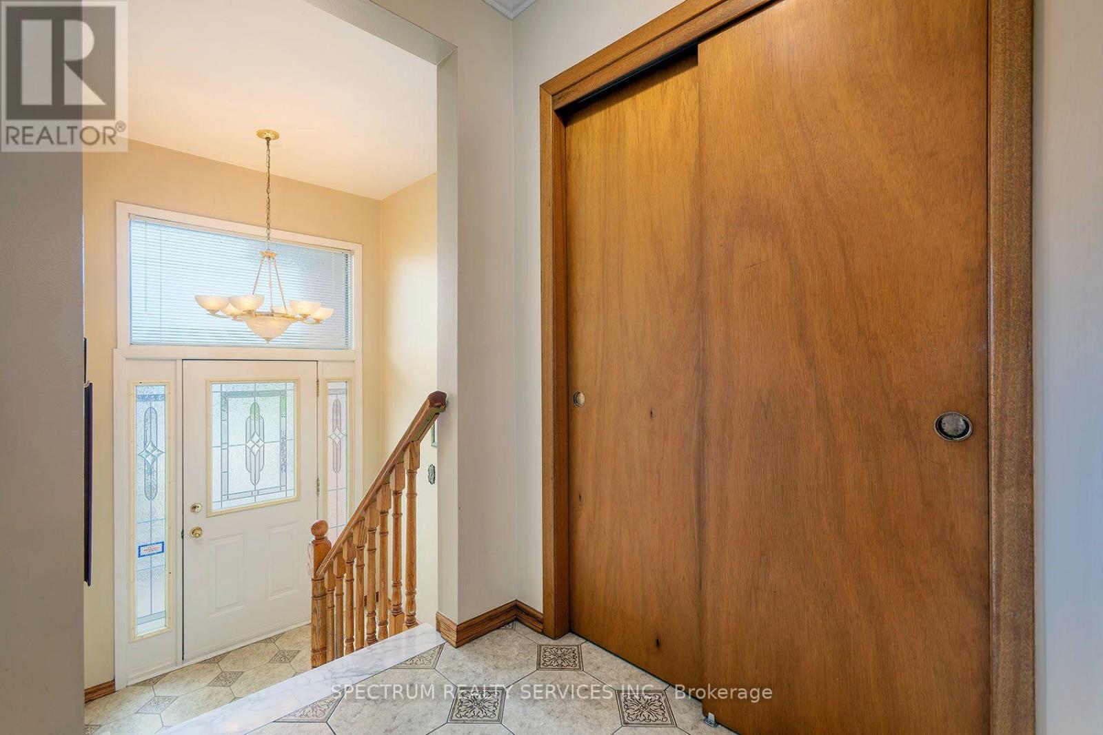 37 Jocada Road Property Photo 7
