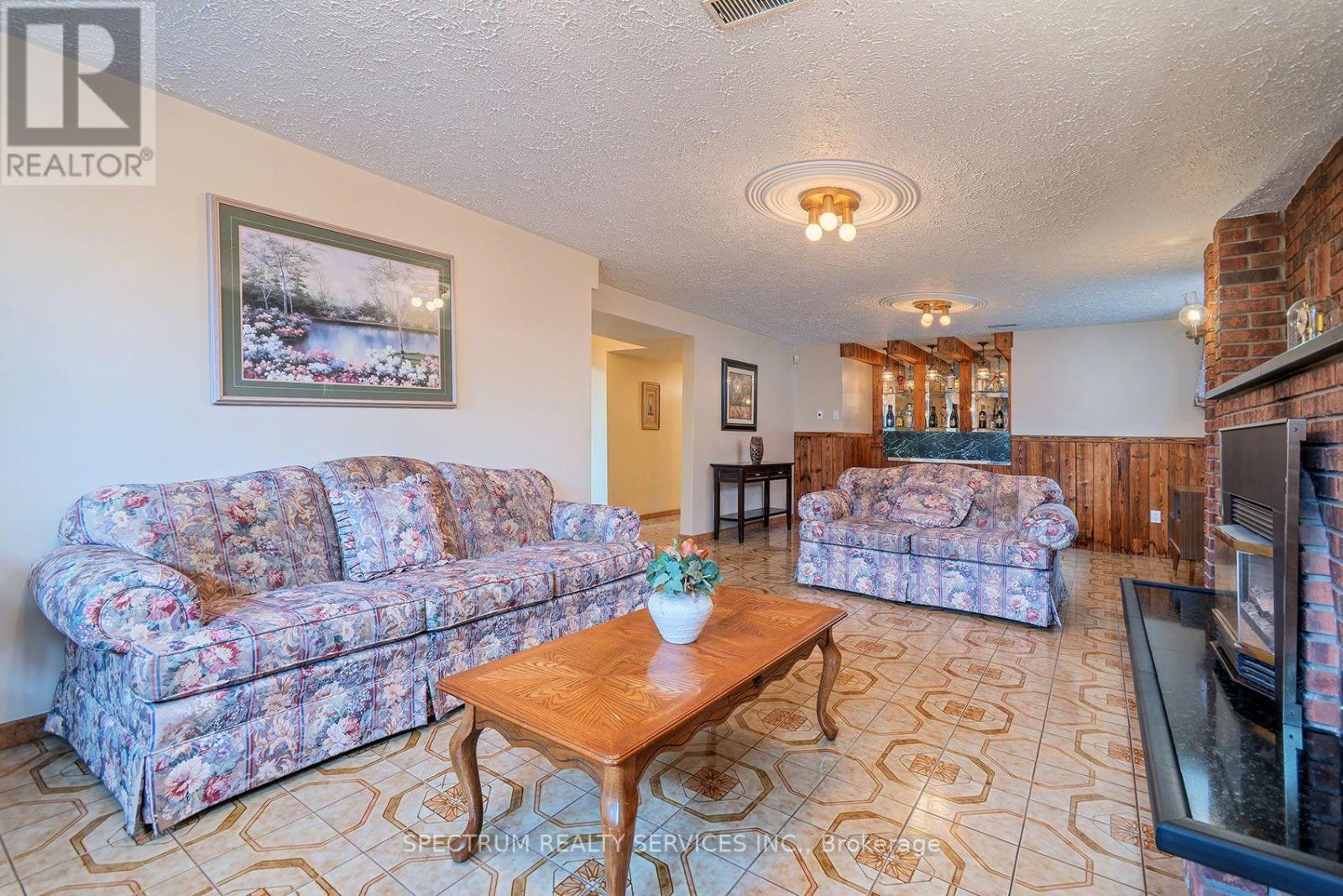 37 Jocada Road Property Photo 28
