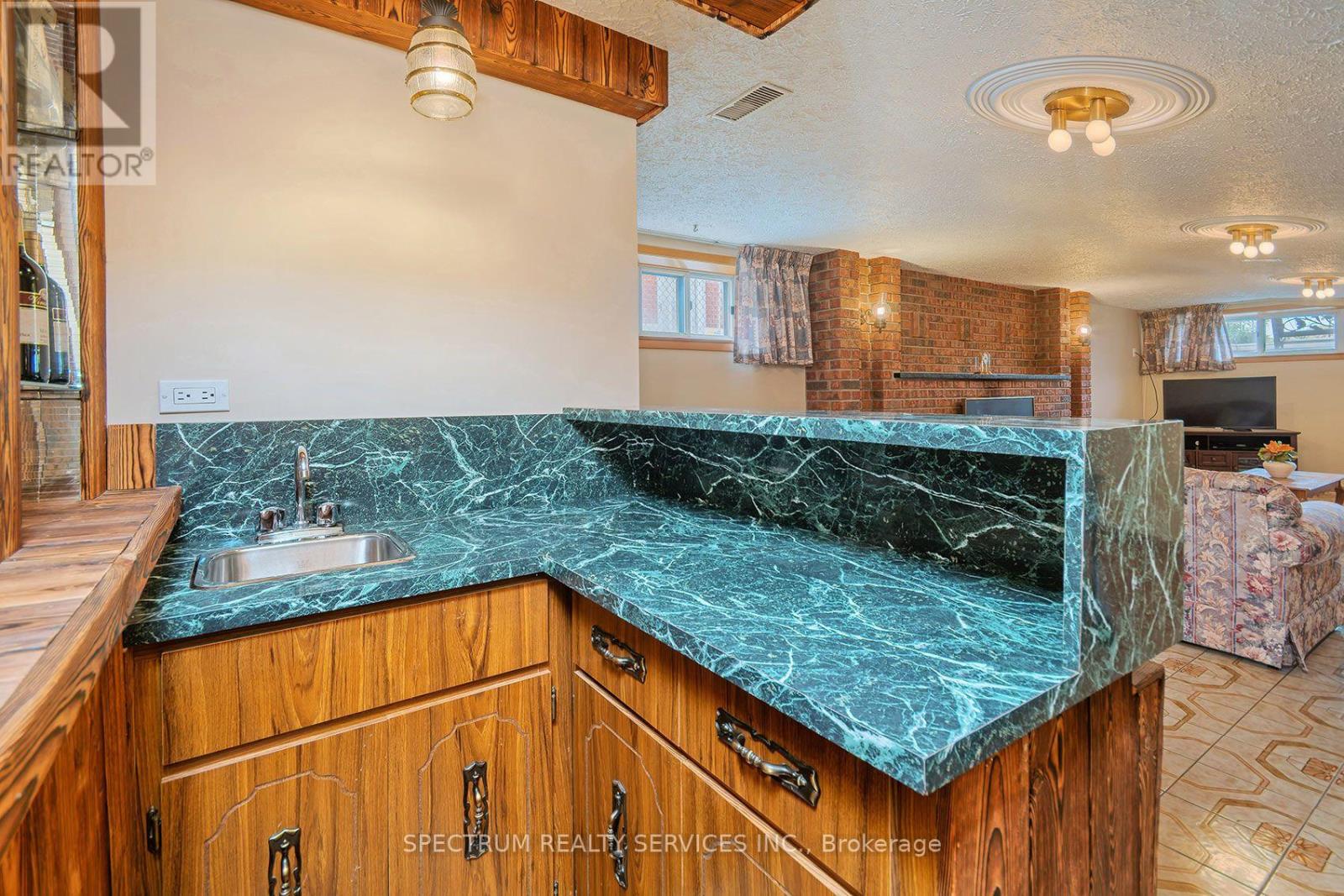 37 Jocada Road Property Photo 30