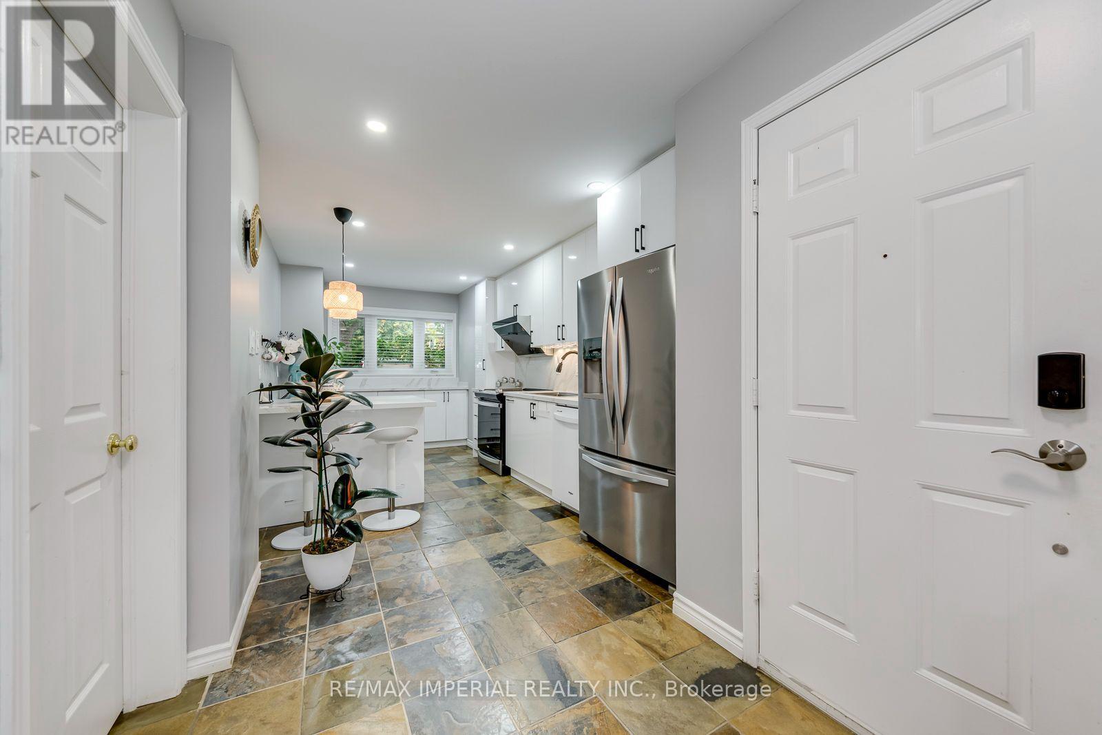 1107 Gable Drive Property Photo 11