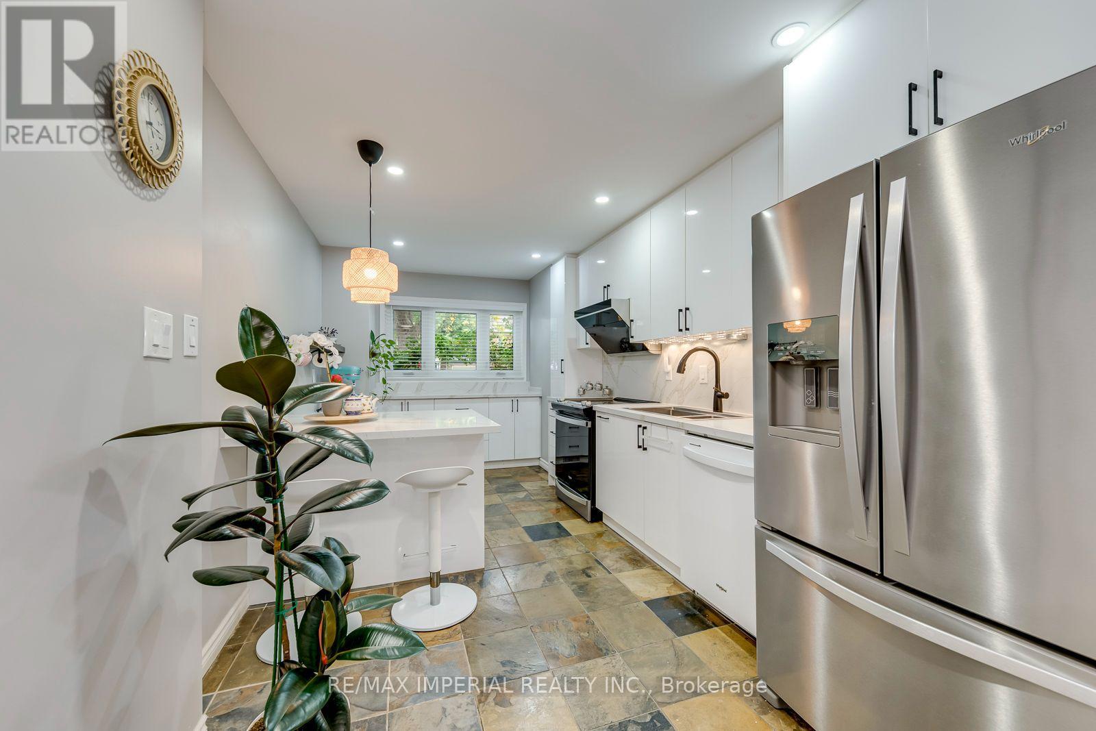 1107 Gable Drive Property Photo 12