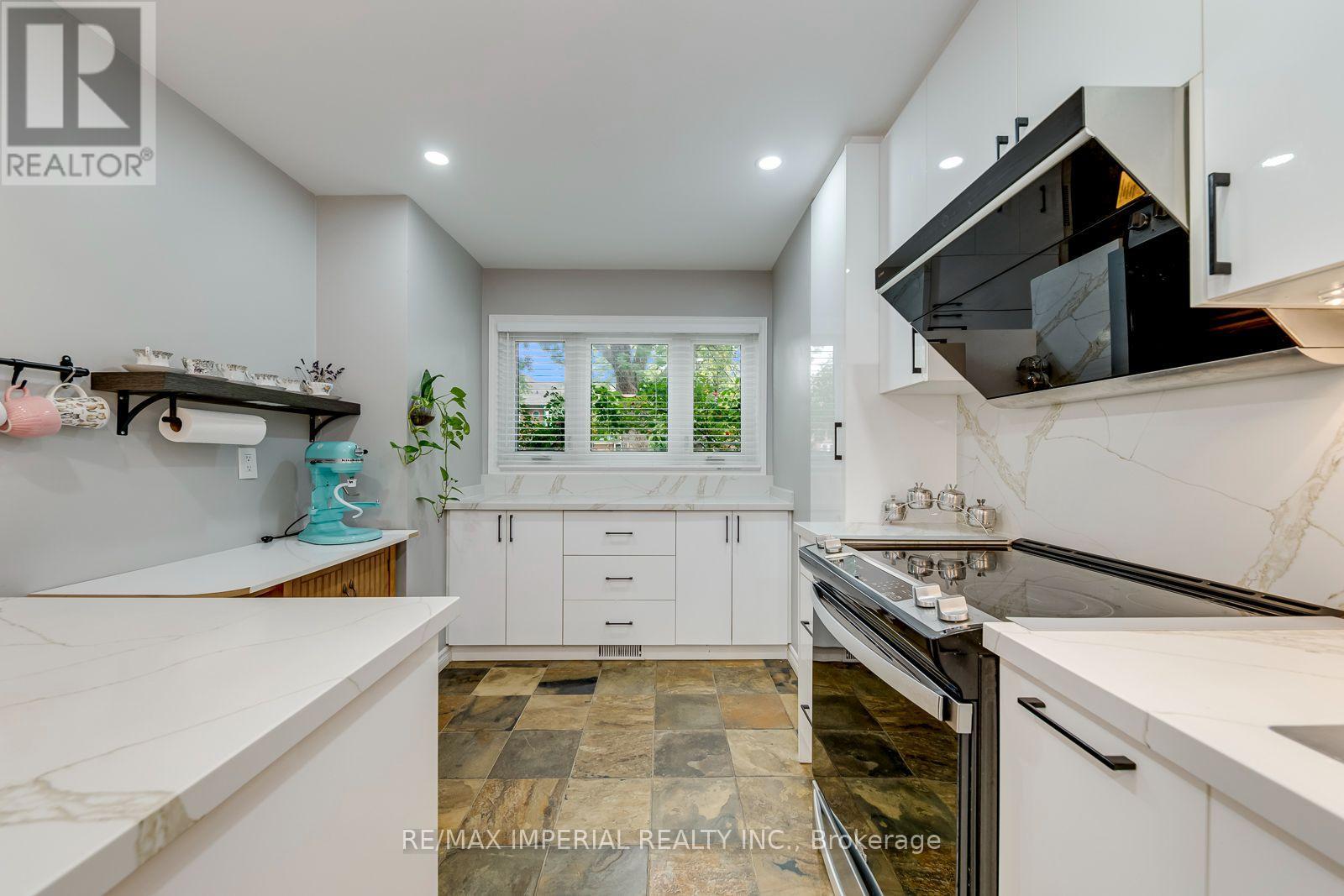 1107 Gable Drive Property Photo 14