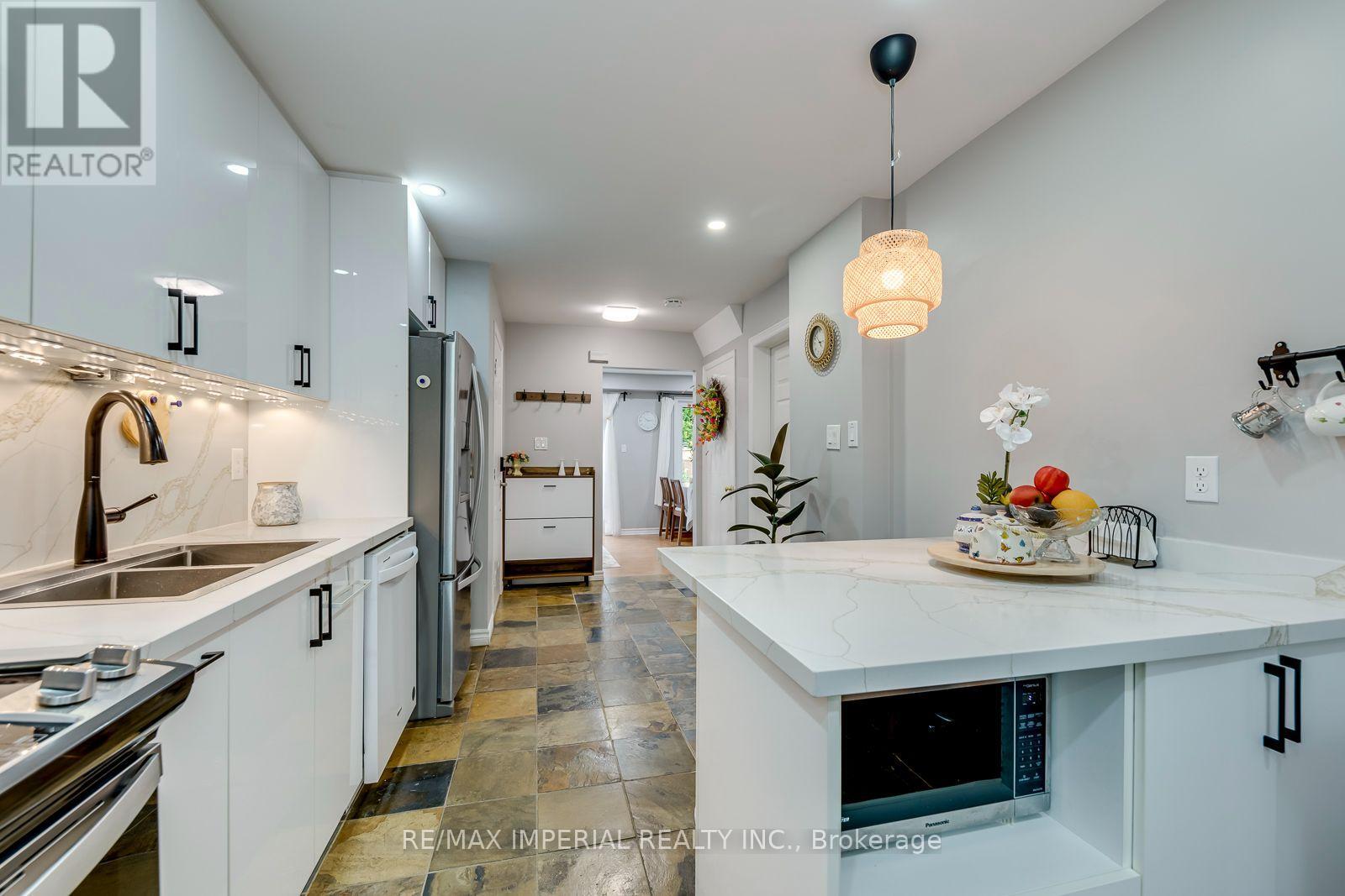 1107 Gable Drive Property Photo 17