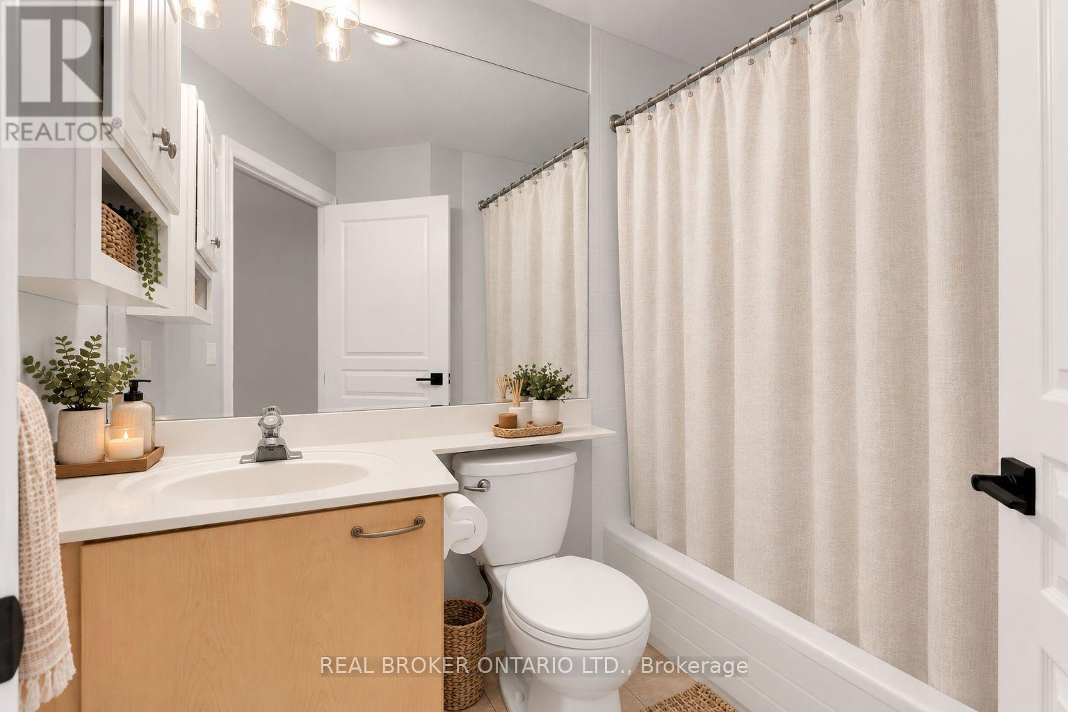 405 - 1 Belvedere Court Property Photo 6