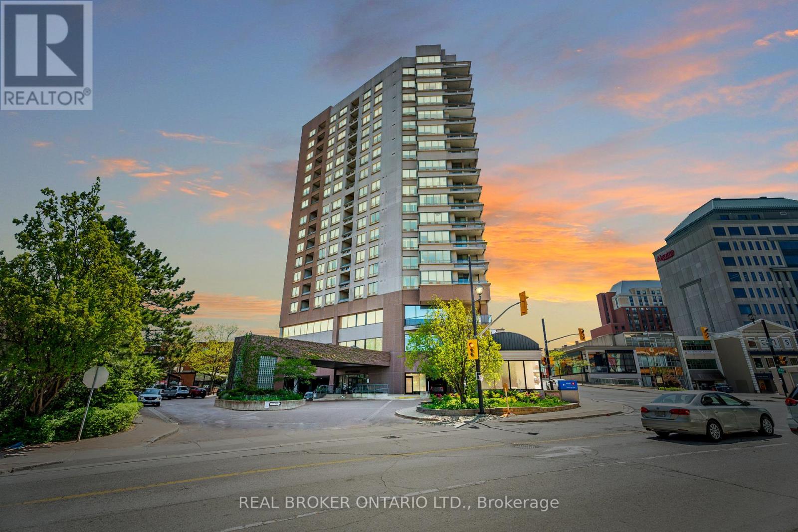 405 - 1 Belvedere Court Property Photo 8