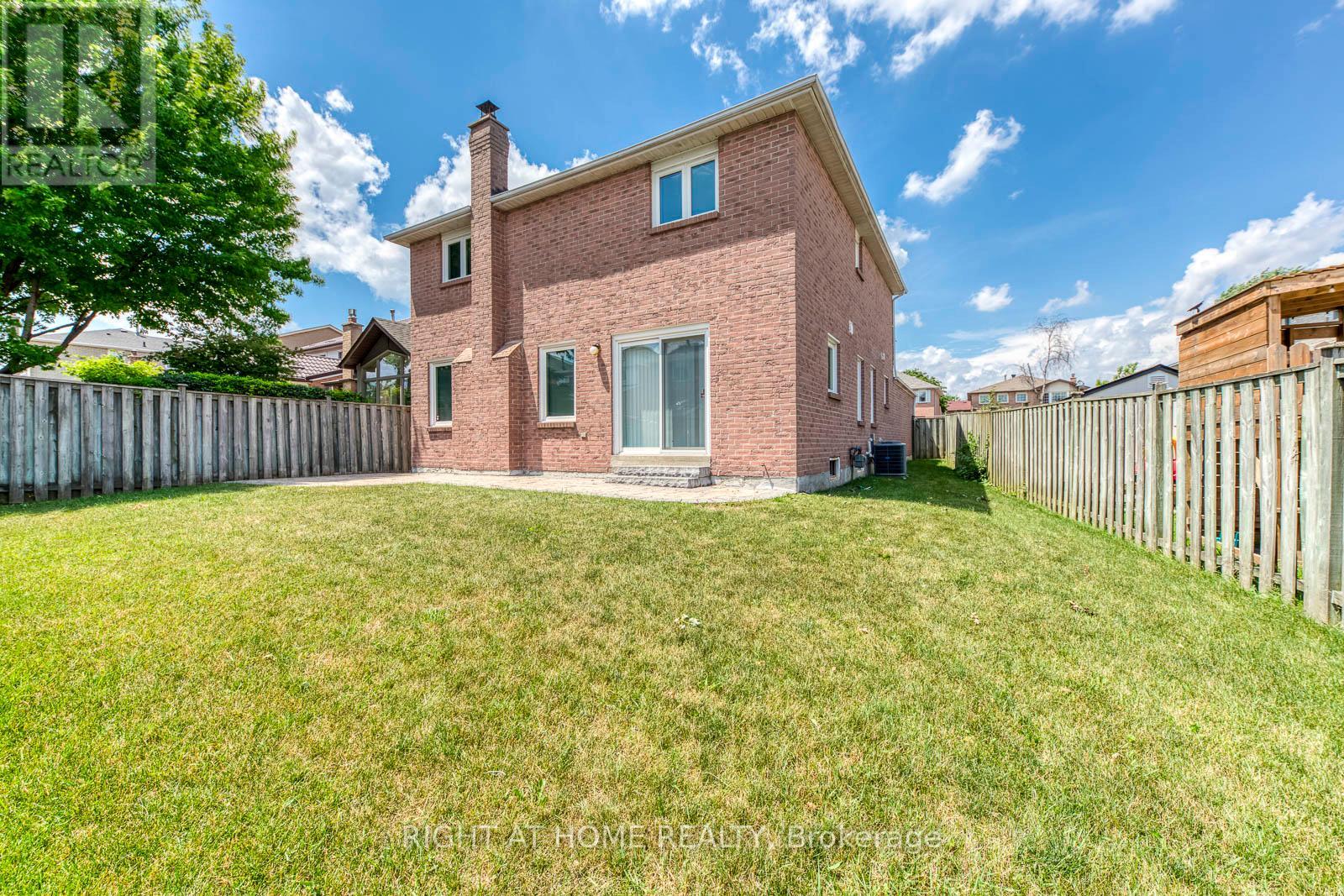 17 Nickel Crescent Property Photo 36