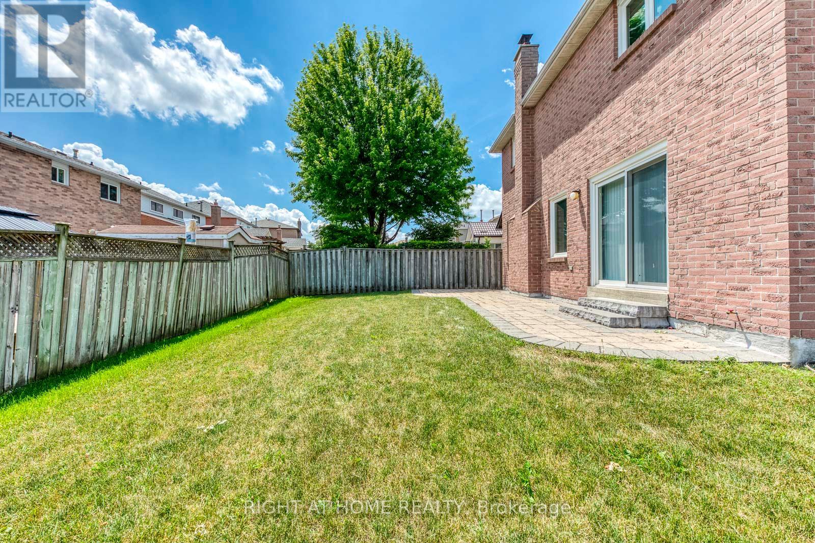 17 Nickel Crescent Property Photo 37