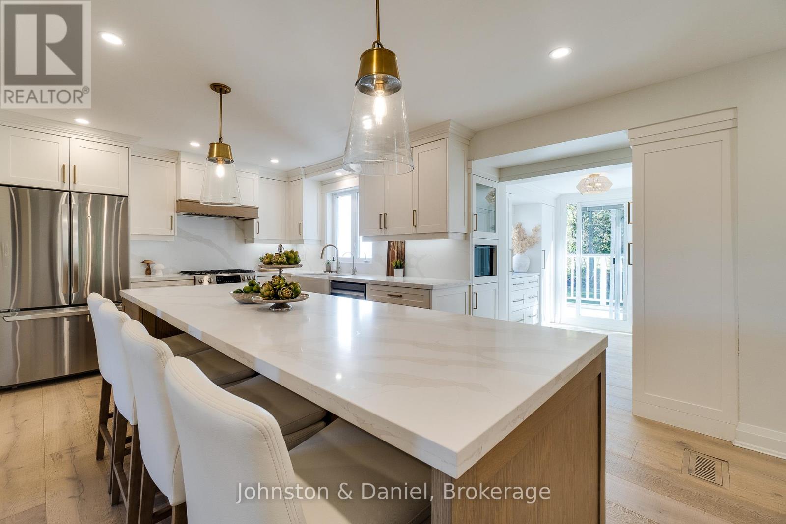 2340 Britannia Road Property Photo 19