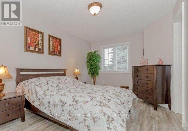 58 Summerdale Crescent Property Photo 11
