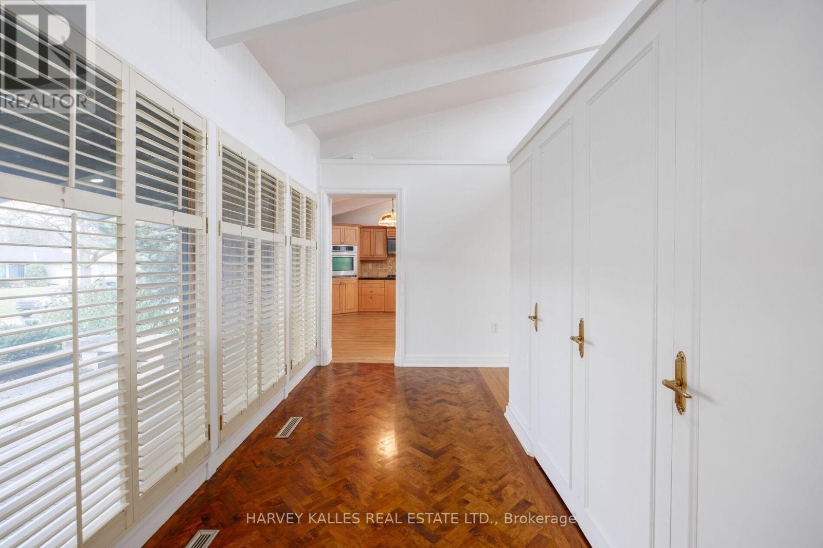 19 Blair Athol Crescent Property Photo 5