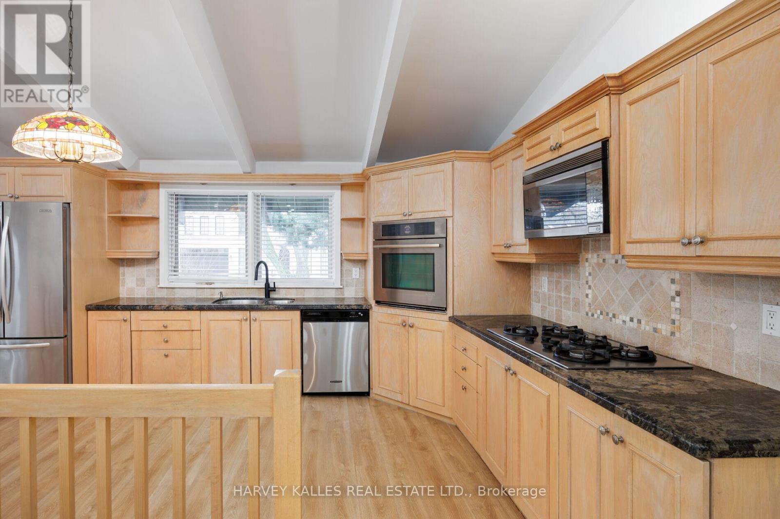 19 Blair Athol Crescent Property Photo 12