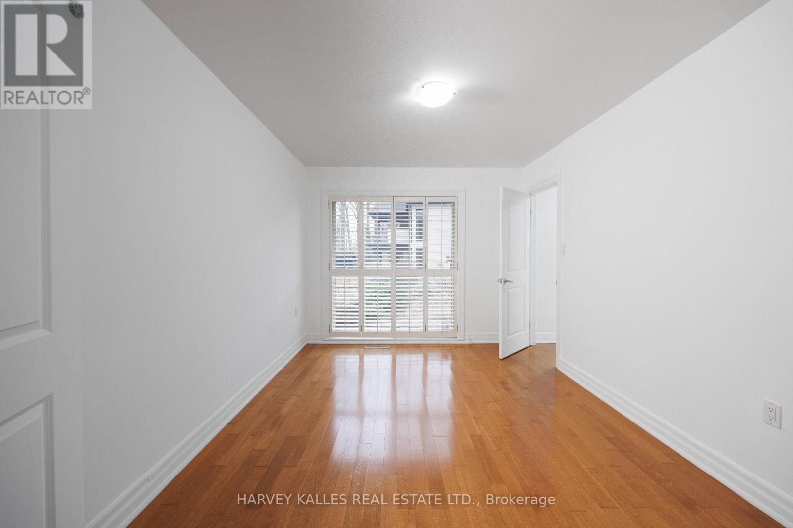 19 Blair Athol Crescent Property Photo 38