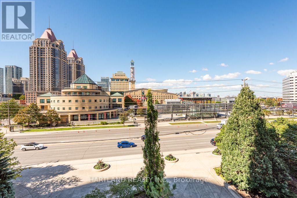 405 - 310 Burnhamthorpe Road W Property Photo 2
