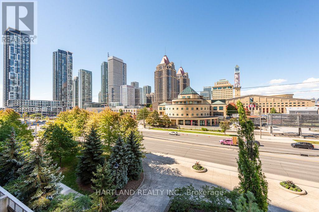 405 - 310 Burnhamthorpe Road W Property Photo 3