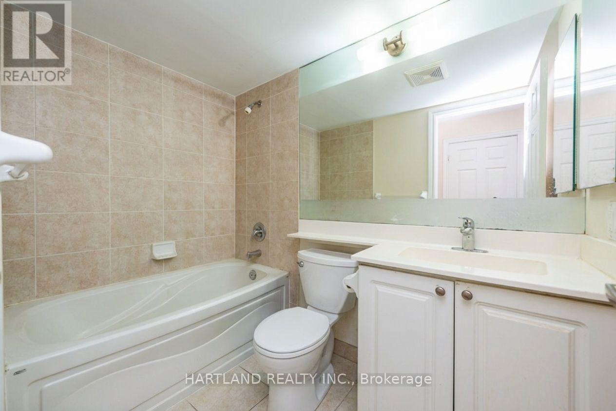 405 - 310 Burnhamthorpe Road W Property Photo 16