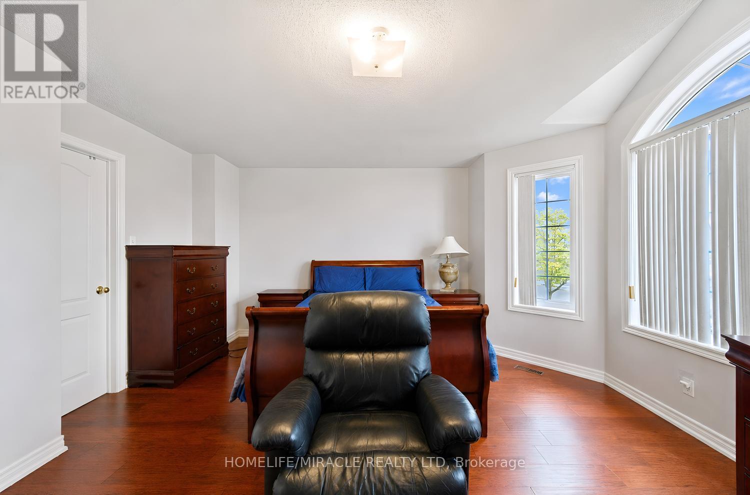 18 Hartwell Gate Property Photo 44