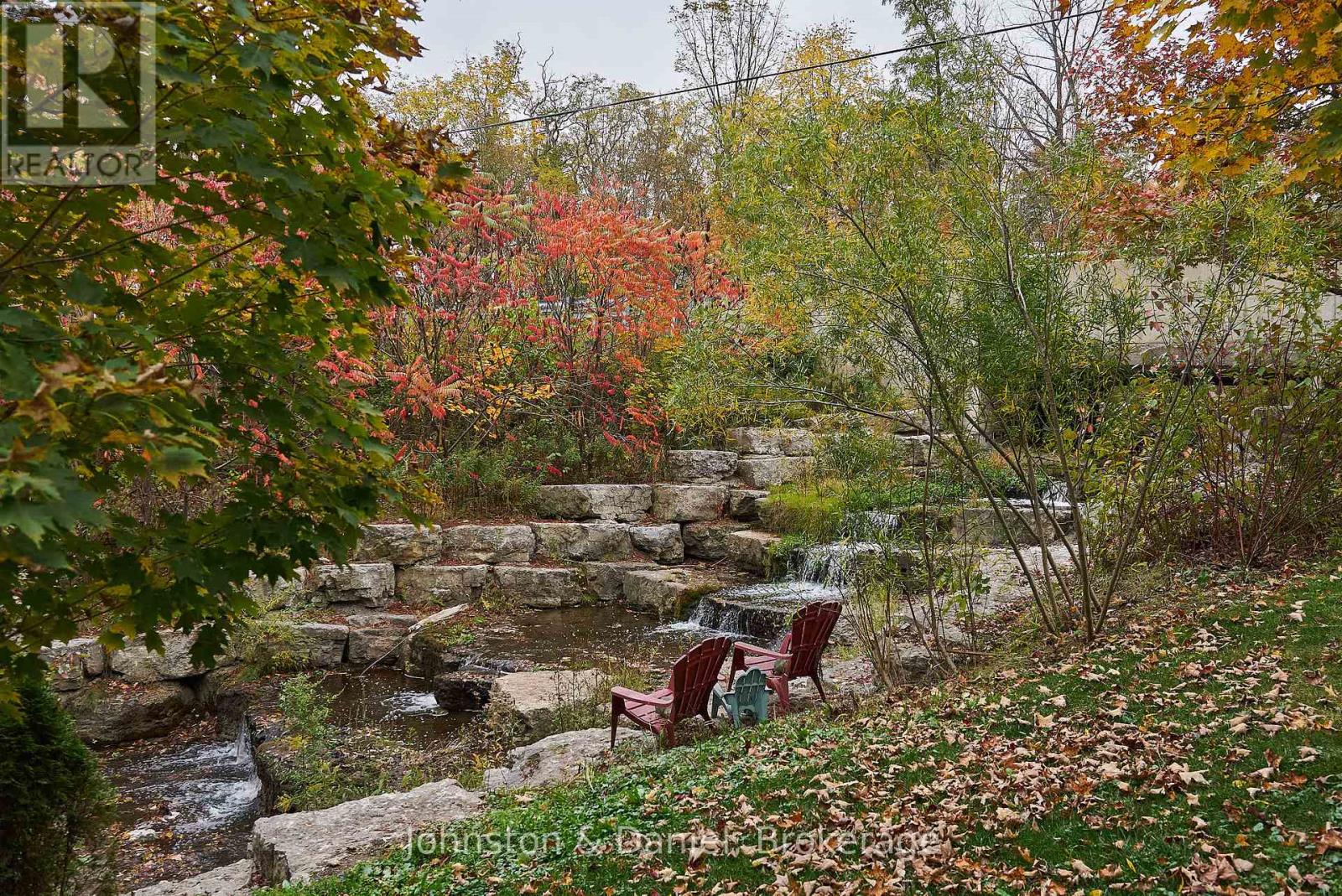 7095 Guelph Line Property Photo 12